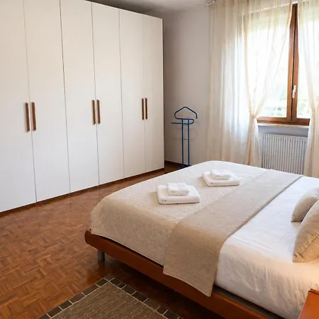 Apartment Three With Whirlpool Bath San Vito al Tagliamento